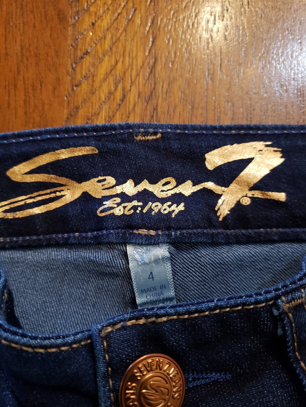 Seven7 Jeans High Rise - Picture 4 of 10